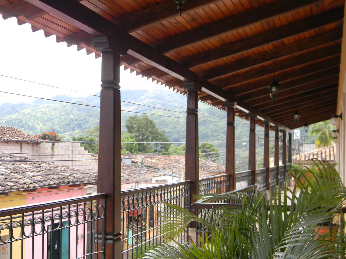 Berakah B&B- Central Park Copán Exterior foto